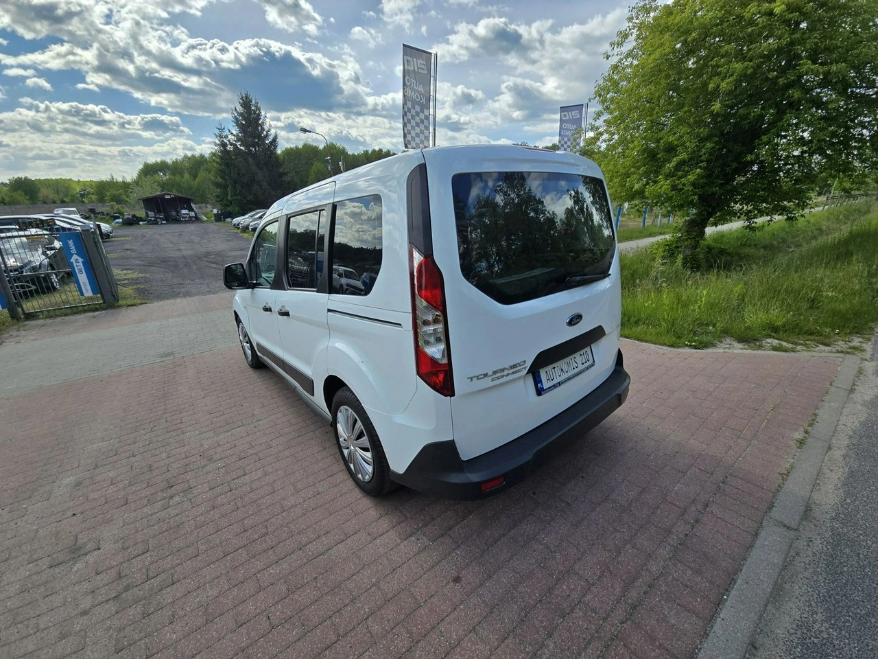 Ford Tourneo Connect - Zdjęcie 6