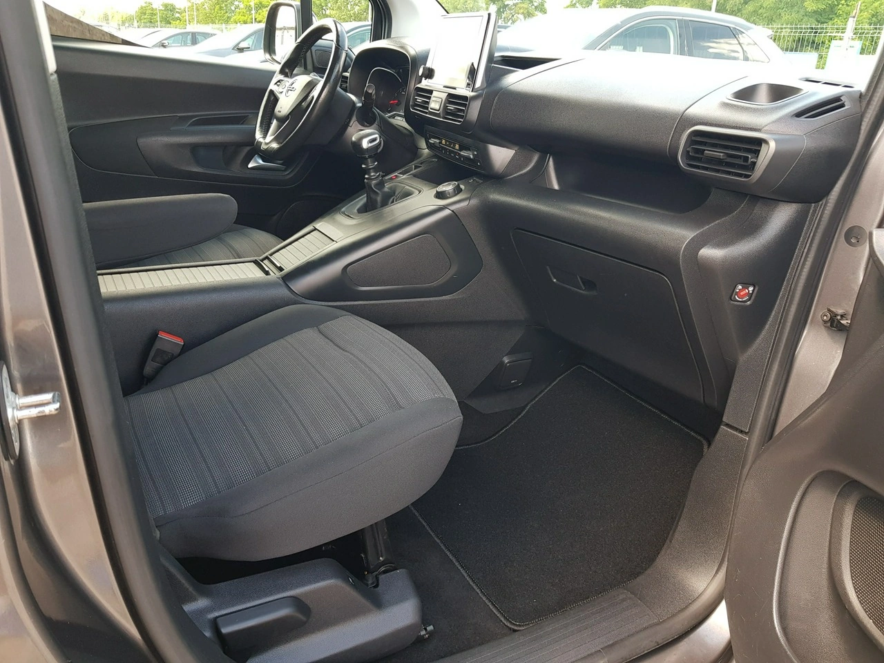 Opel Combo Life - Zdjęcie 16