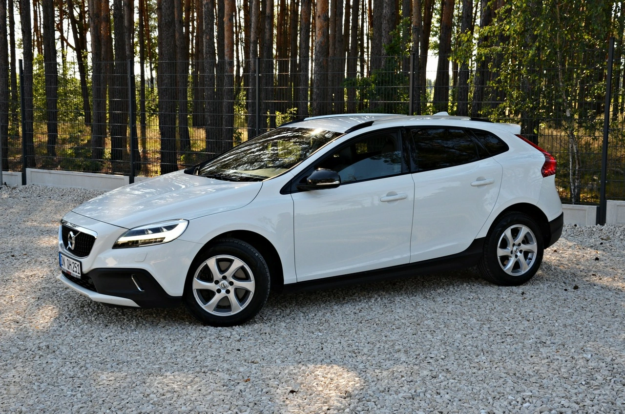 Volvo V40 Cross Country - Zdjęcie 12