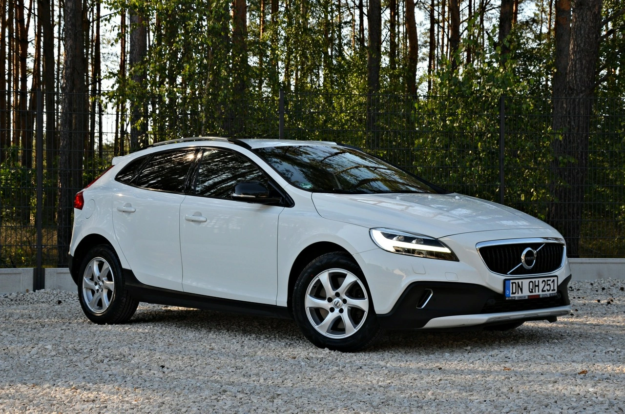 Volvo V40 Cross Country - Zdjęcie 14