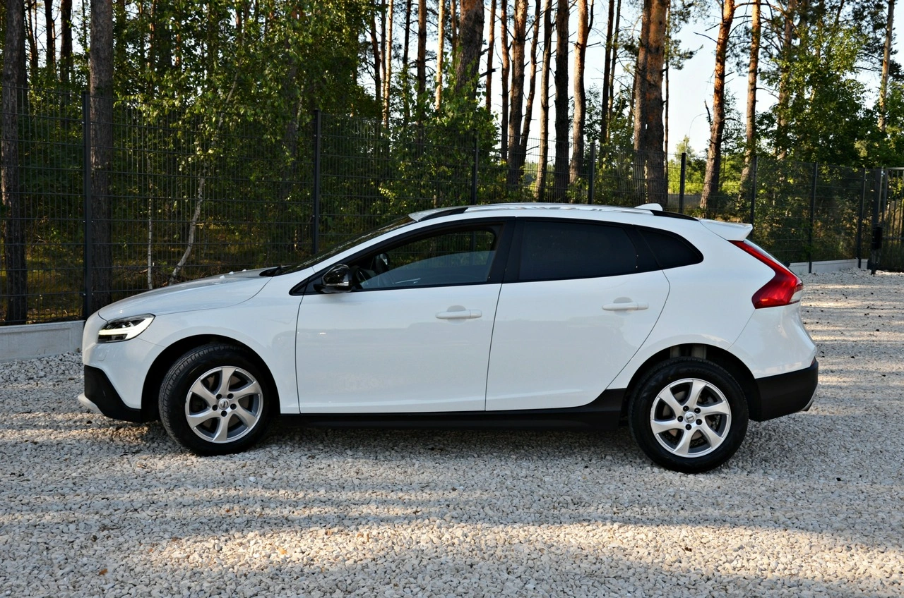Volvo V40 Cross Country - Zdjęcie 21
