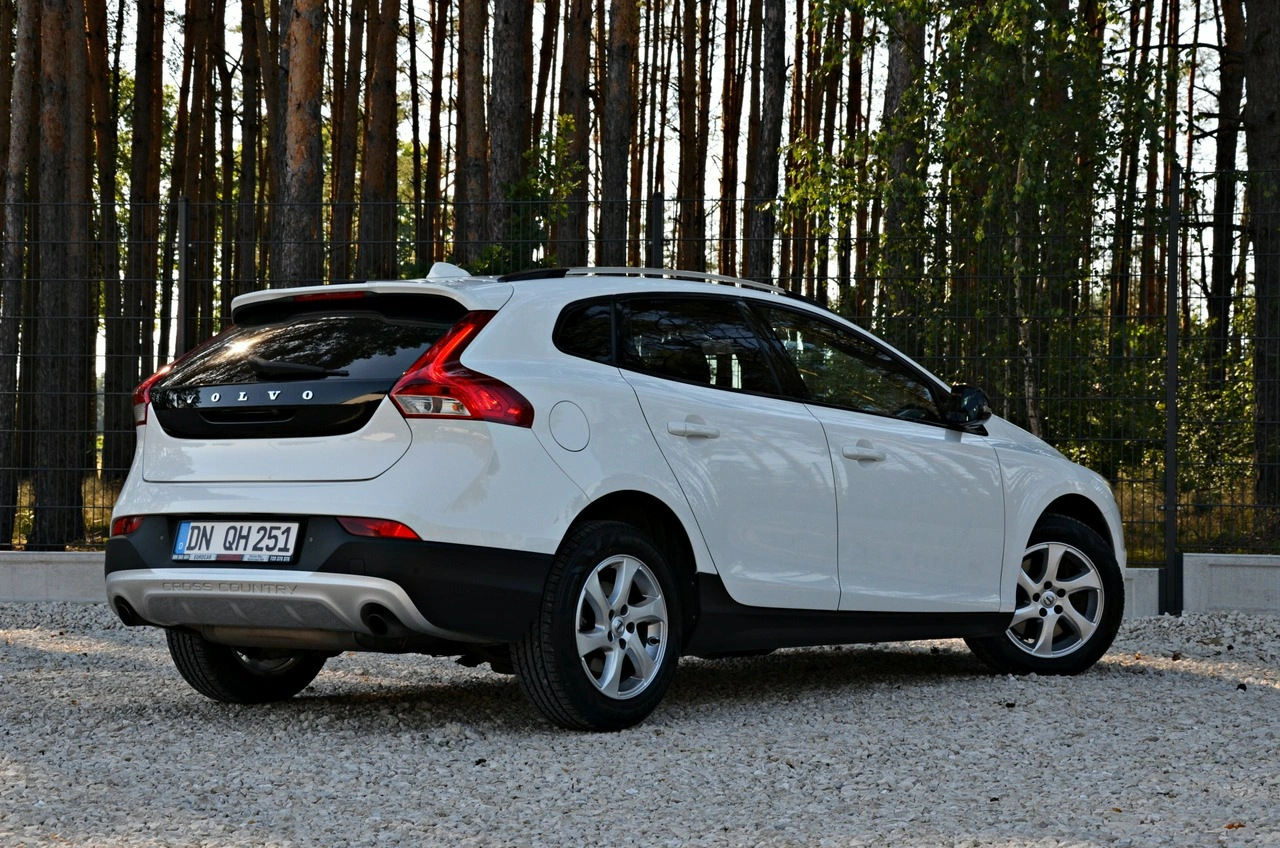 Volvo V40 Cross Country - Zdjęcie 22