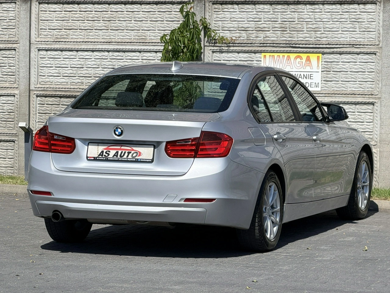 BMW 320 - Zdjęcie 2