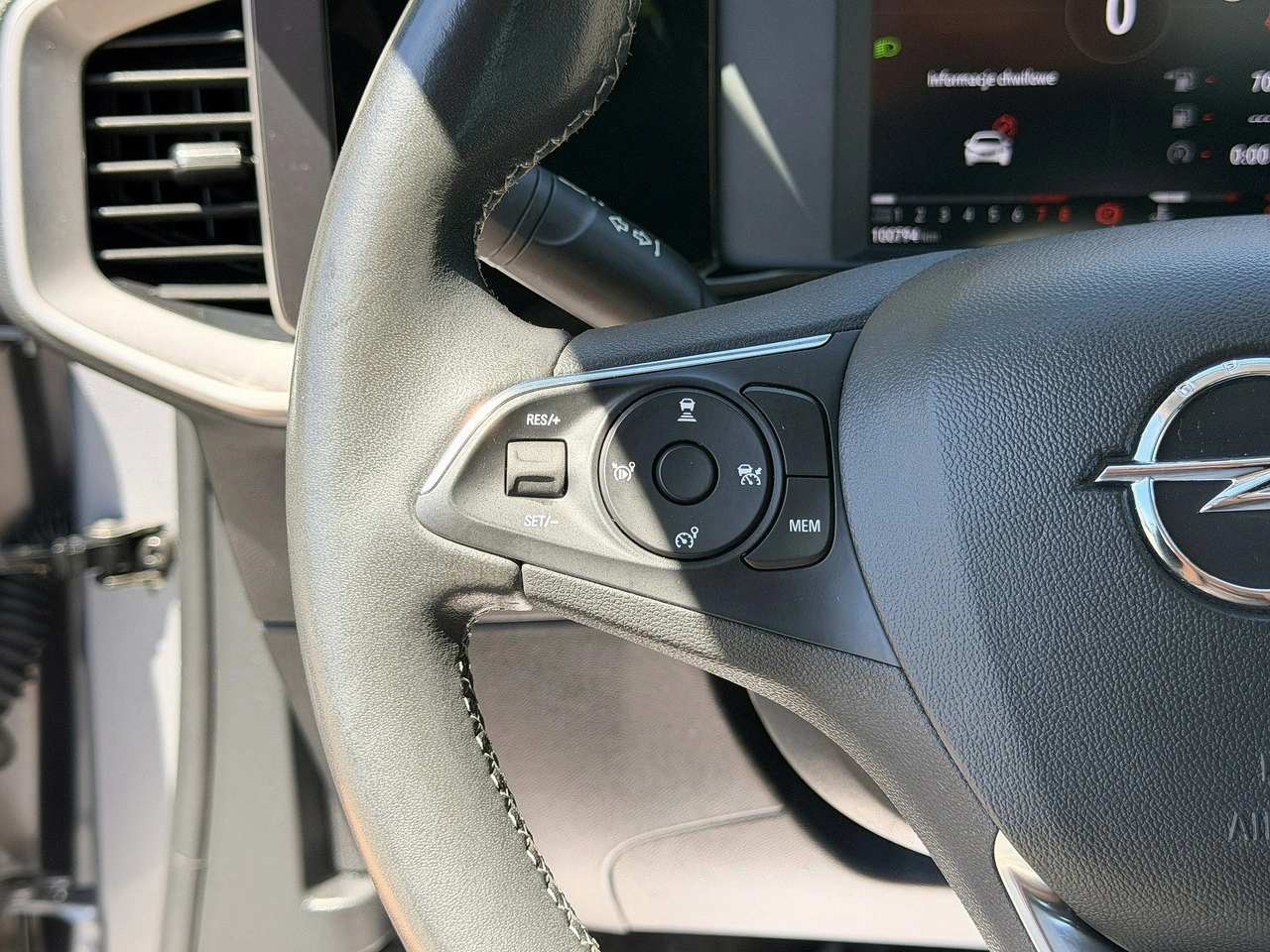 Opel Mokka - Zdjęcie 17