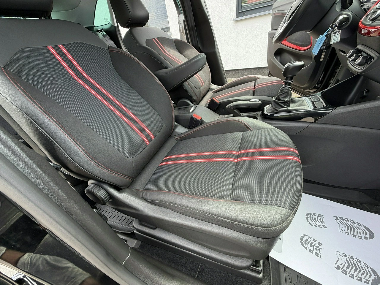 Opel Crossland X - Zdjęcie 63