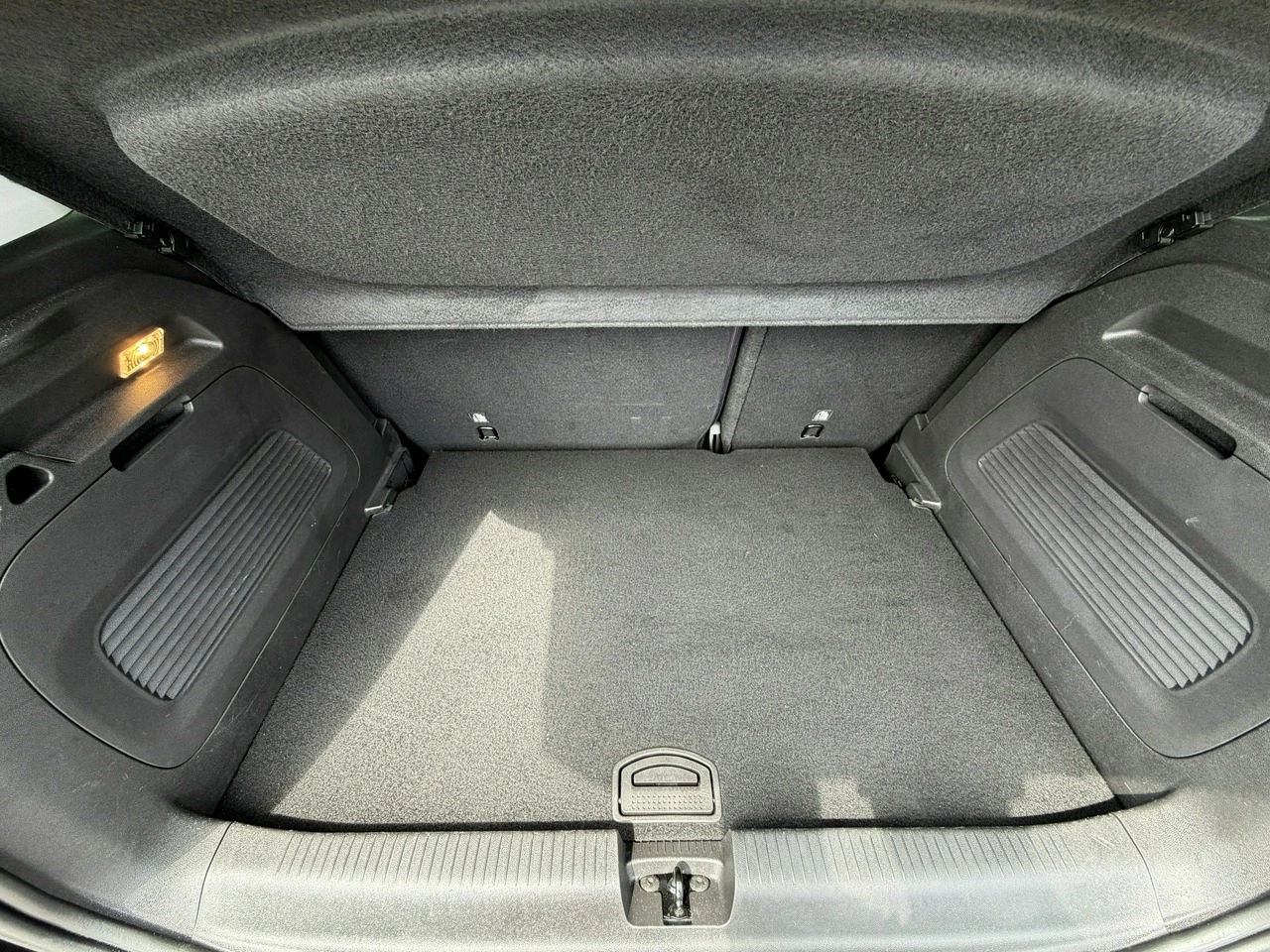 Opel Crossland X - Zdjęcie 13