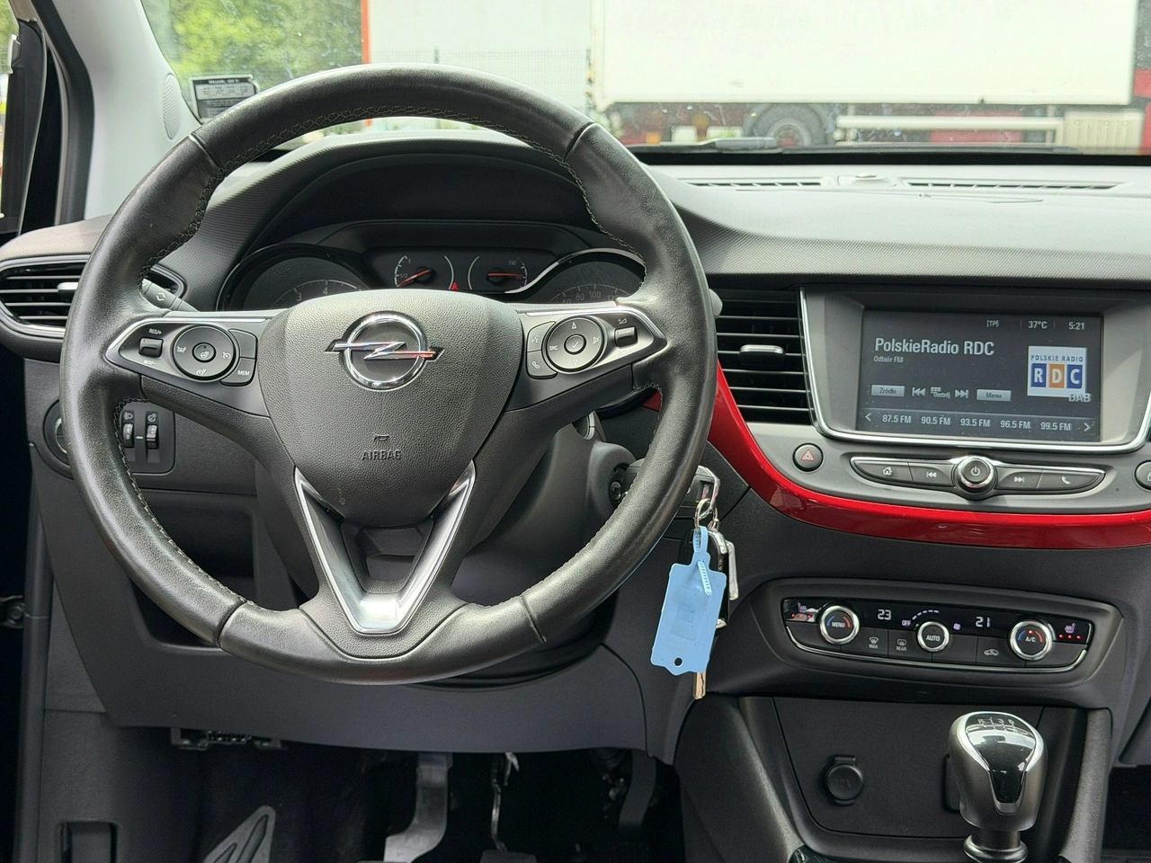 Opel Crossland X - Zdjęcie 49