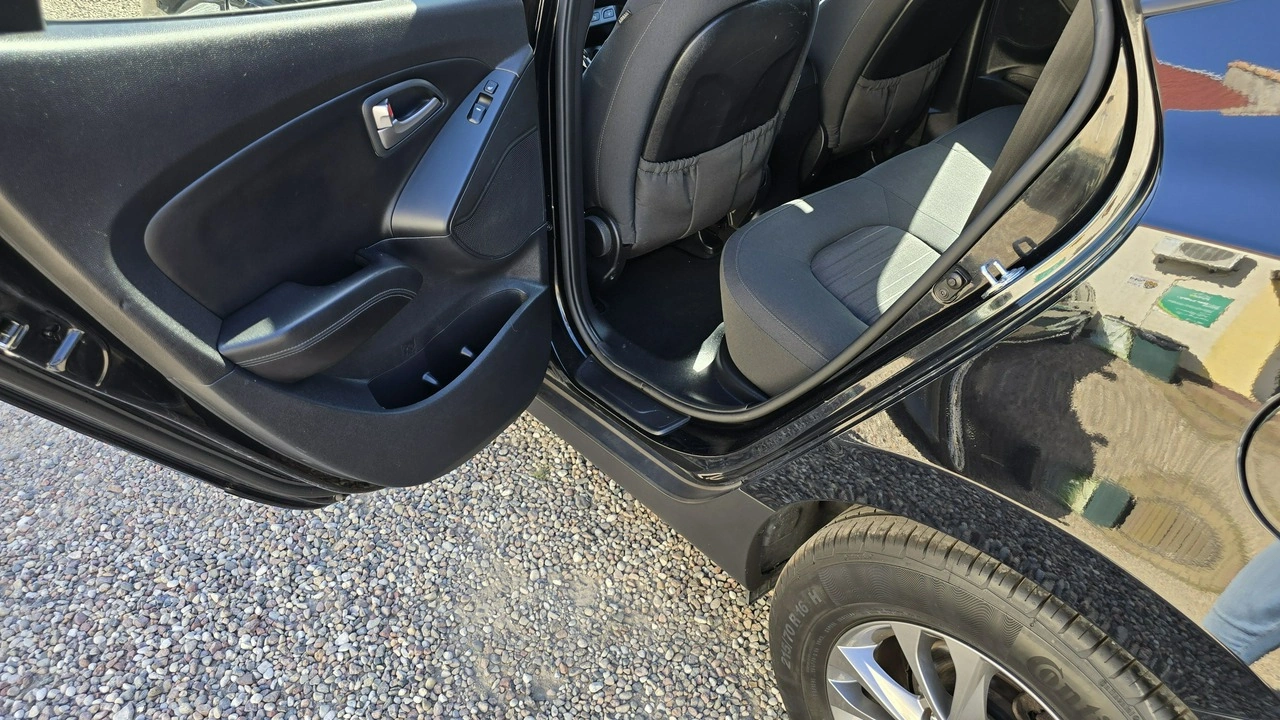 Hyundai ix35 - Zdjęcie 9