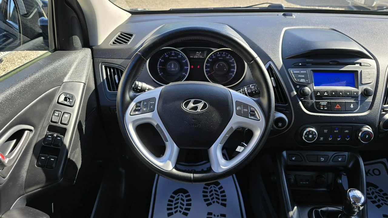 Hyundai ix35 - Zdjęcie 11