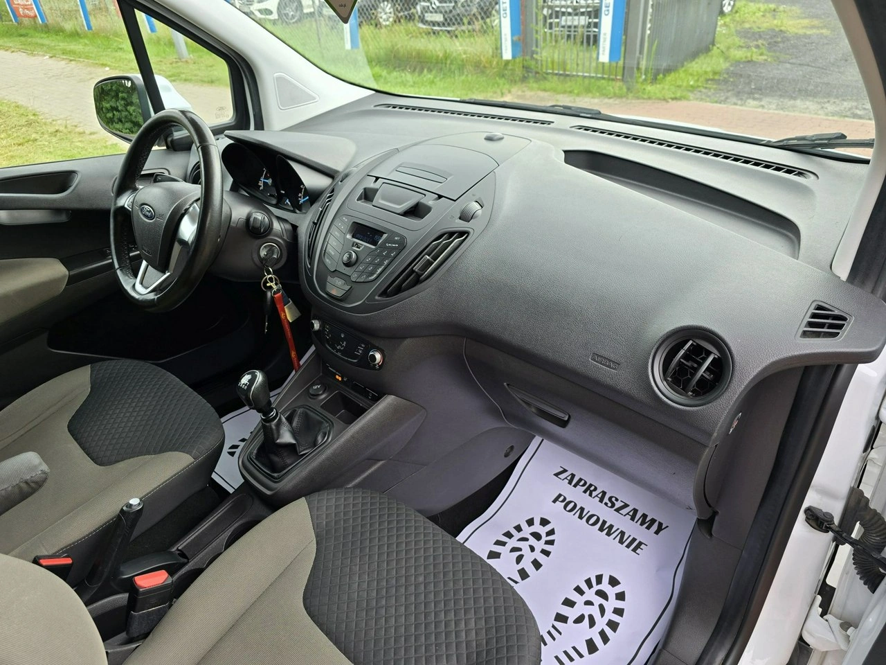 Ford Transit Courier - Zdjęcie 23