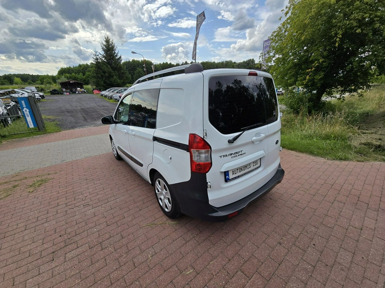 Ford Transit Courier - Zdjęcie 7