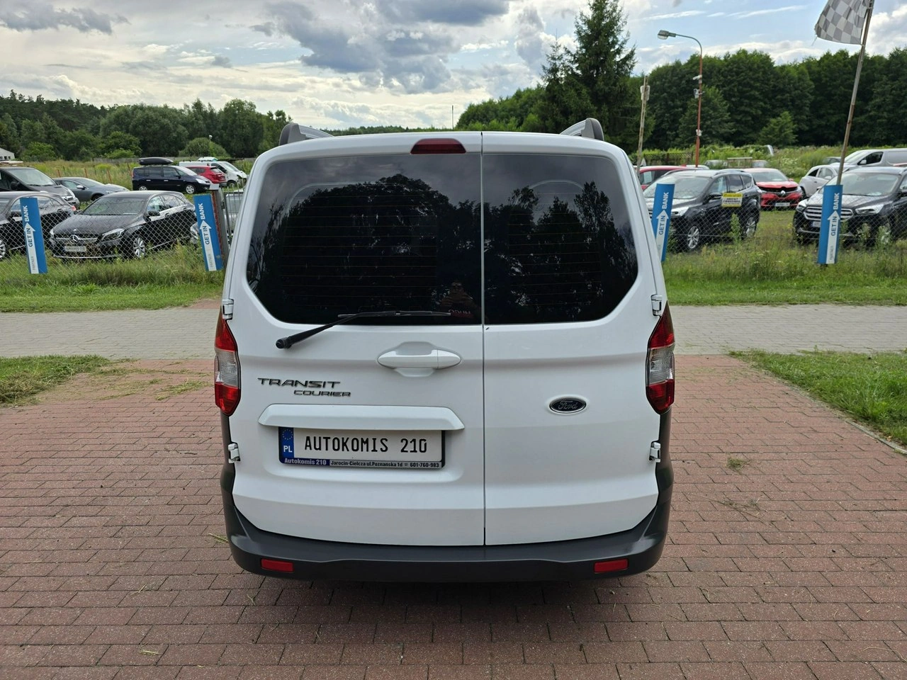 Ford Transit Courier - Zdjęcie 8