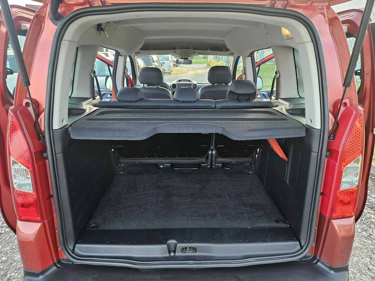 Peugeot Partner - Zdjęcie 18