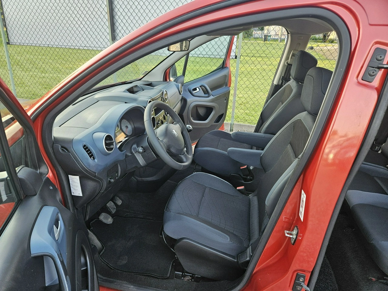 Peugeot Partner - Zdjęcie 6