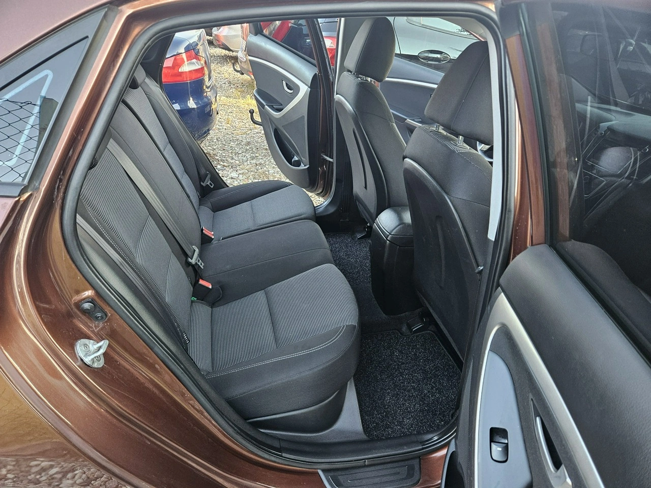 Hyundai i30 - Zdjęcie 10
