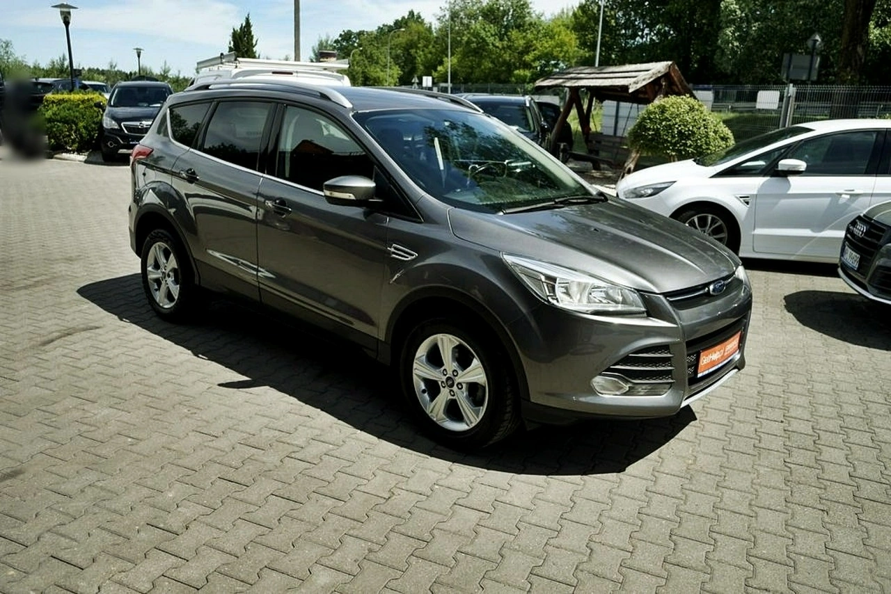 Ford Kuga - Zdjęcie 4