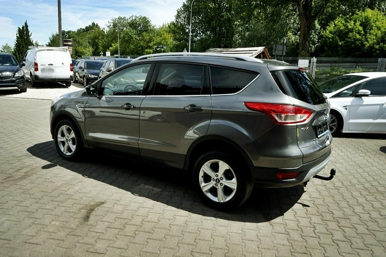 Ford Kuga - Zdjęcie 6