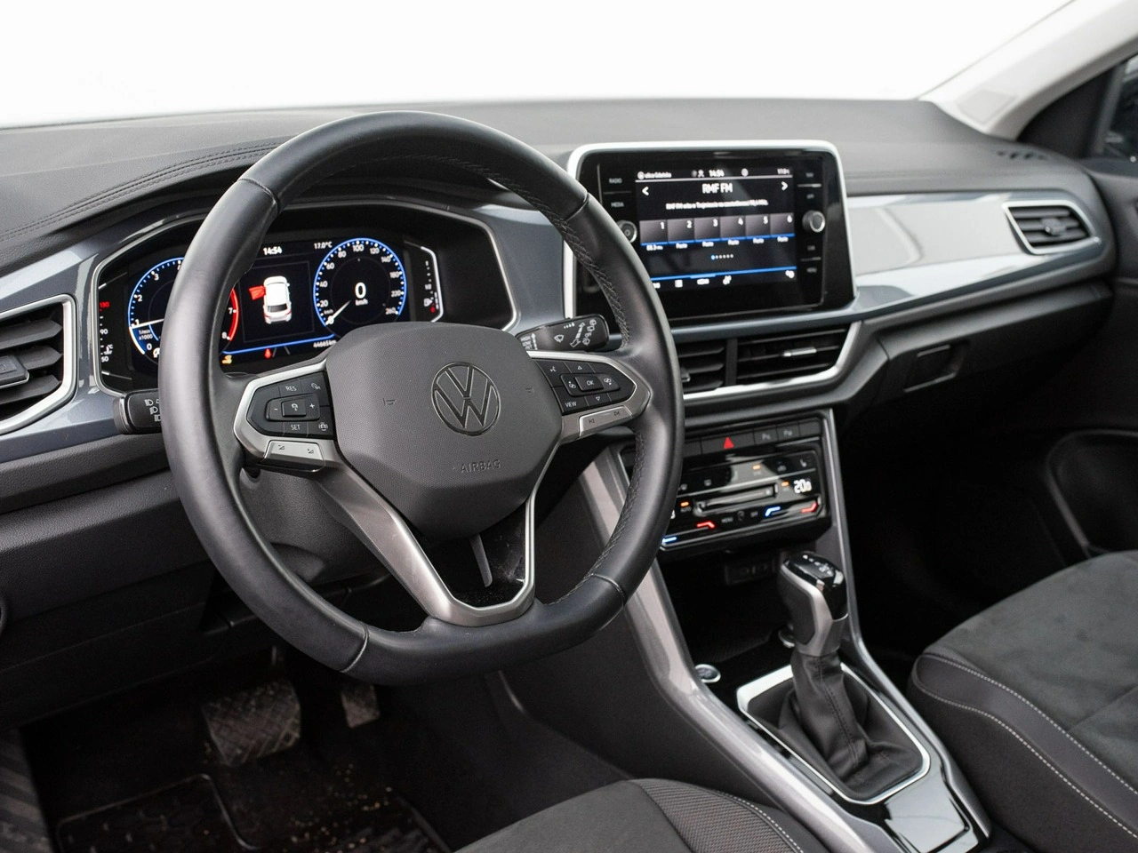 Volkswagen T-Roc - Zdjęcie 5