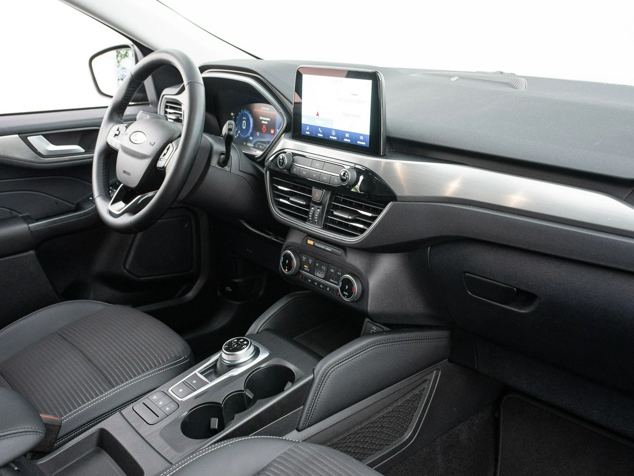 Ford Kuga - Zdjęcie 30