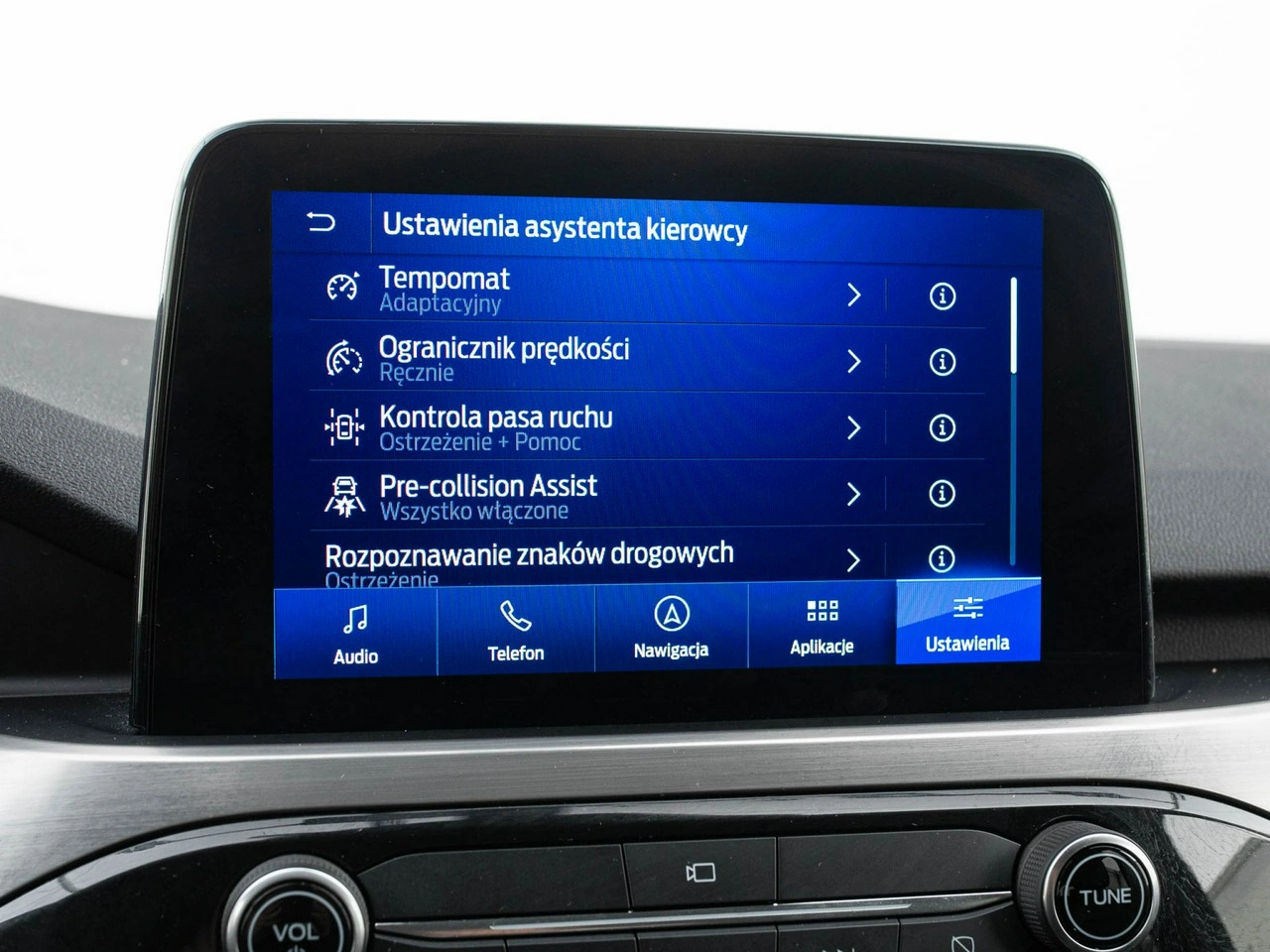 Ford Kuga - Zdjęcie 22