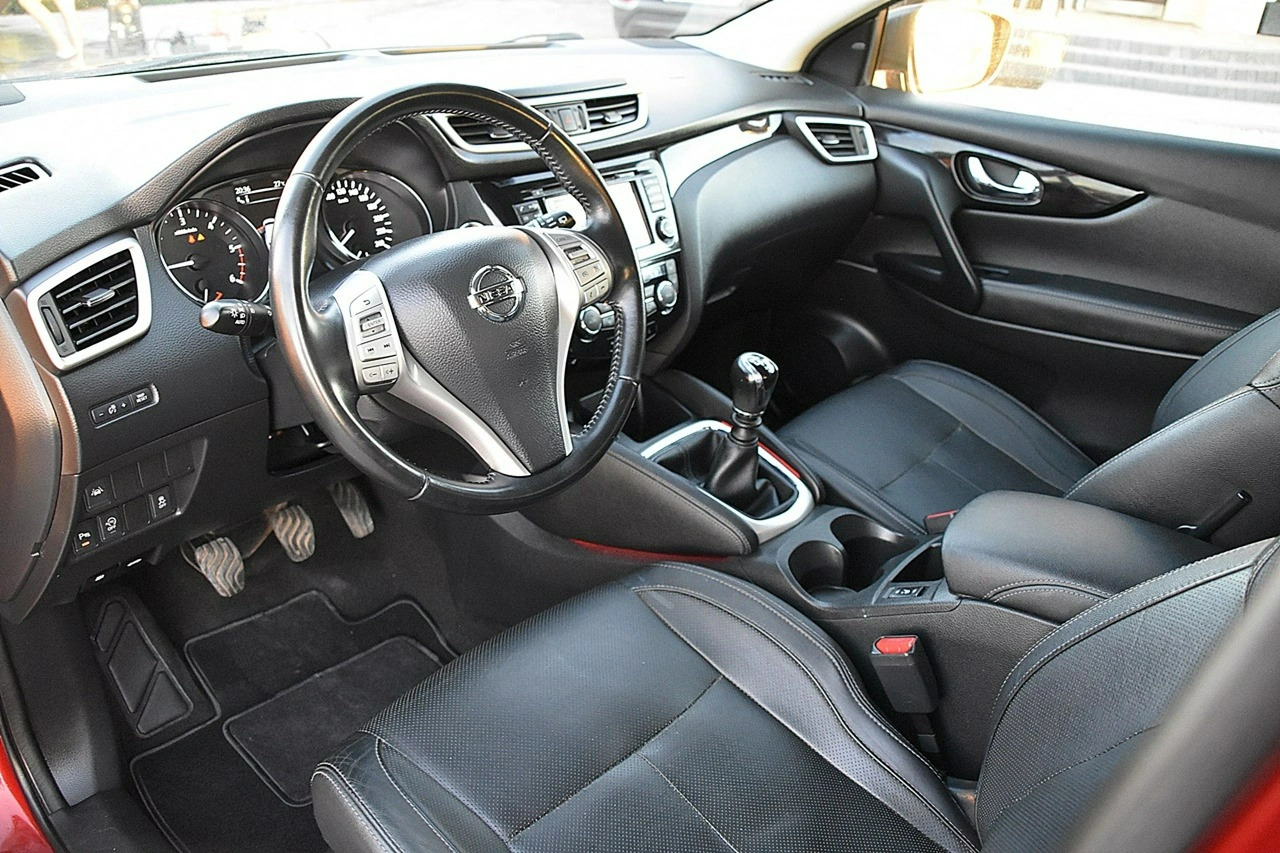 Nissan Qashqai - Zdjęcie 9