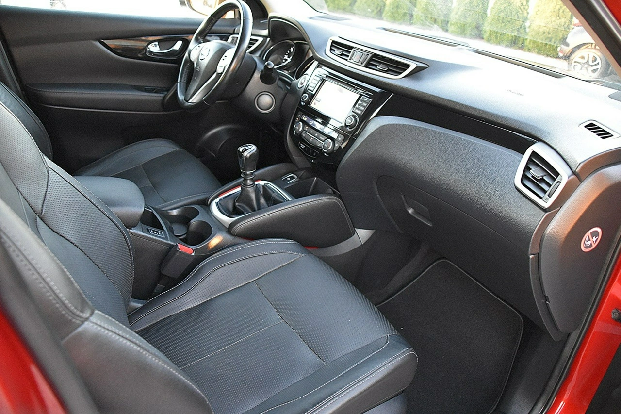 Nissan Qashqai - Zdjęcie 11