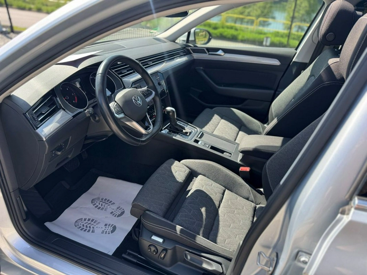 Volkswagen Passat - Zdjęcie 11