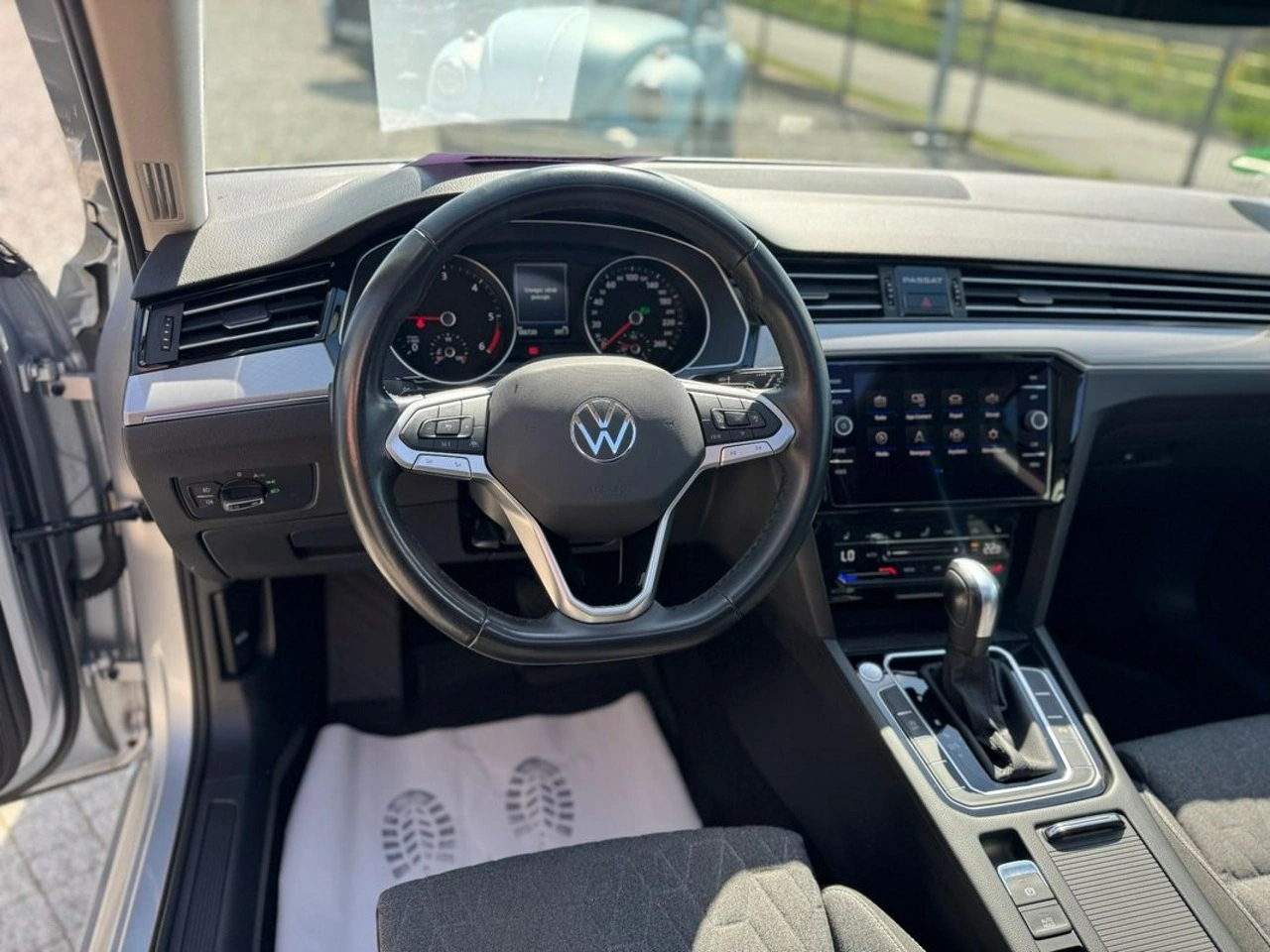 Volkswagen Passat - Zdjęcie 12