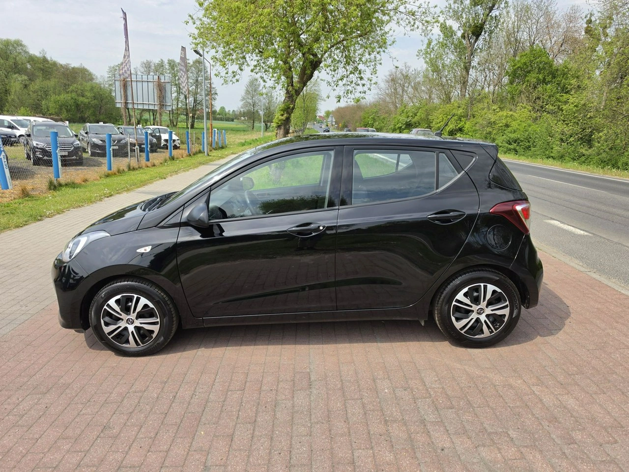 Hyundai i10 - Zdjęcie 2
