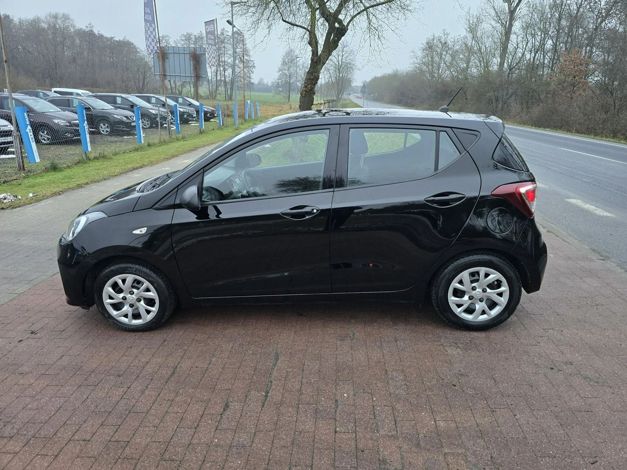 Hyundai i10 - Zdjęcie 2