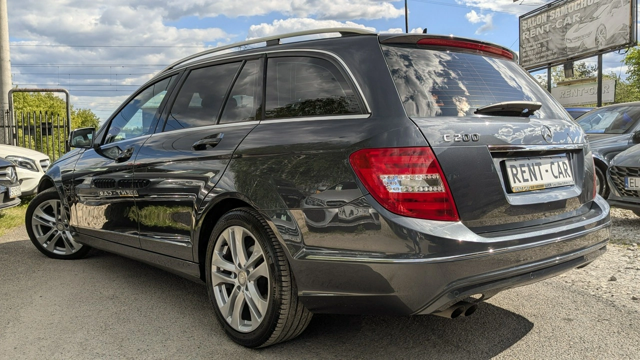 Mercedes C 200 - Zdjęcie 11