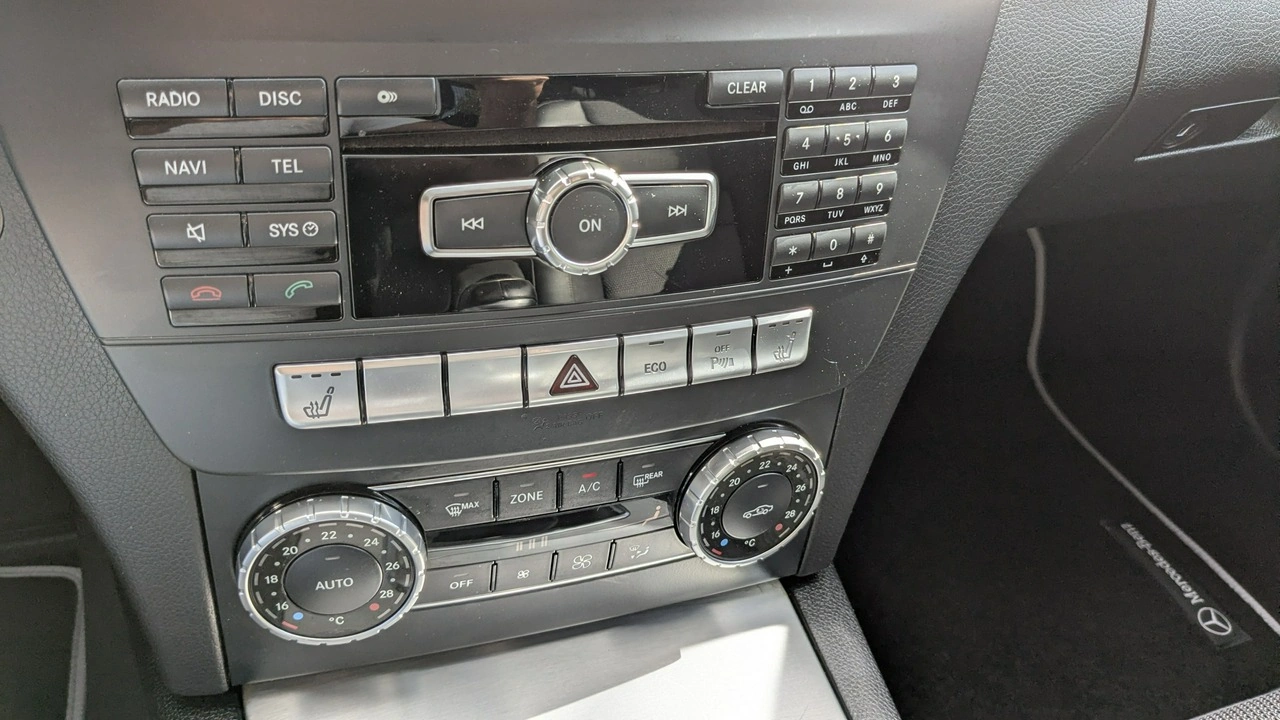 Mercedes C 200 - Zdjęcie 28
