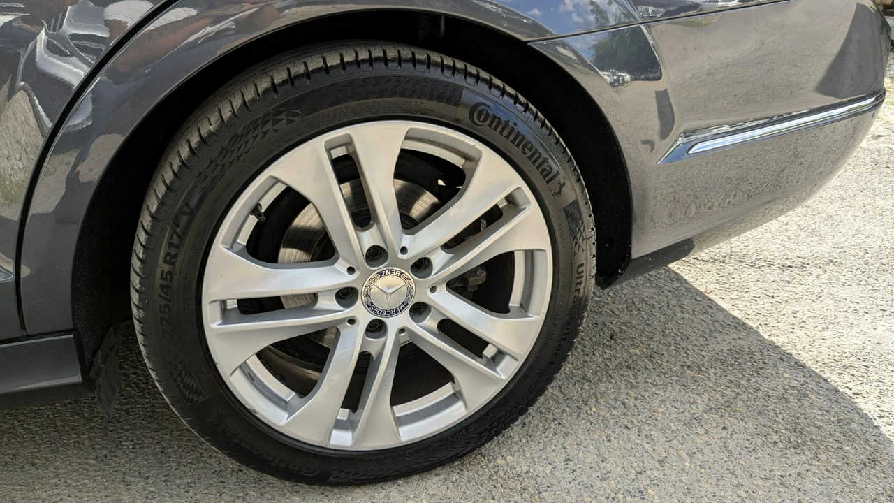 Mercedes C 200 - Zdjęcie 37