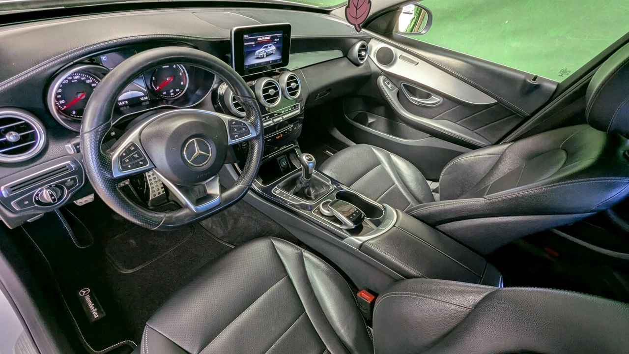 Mercedes C 200 - Zdjęcie 16