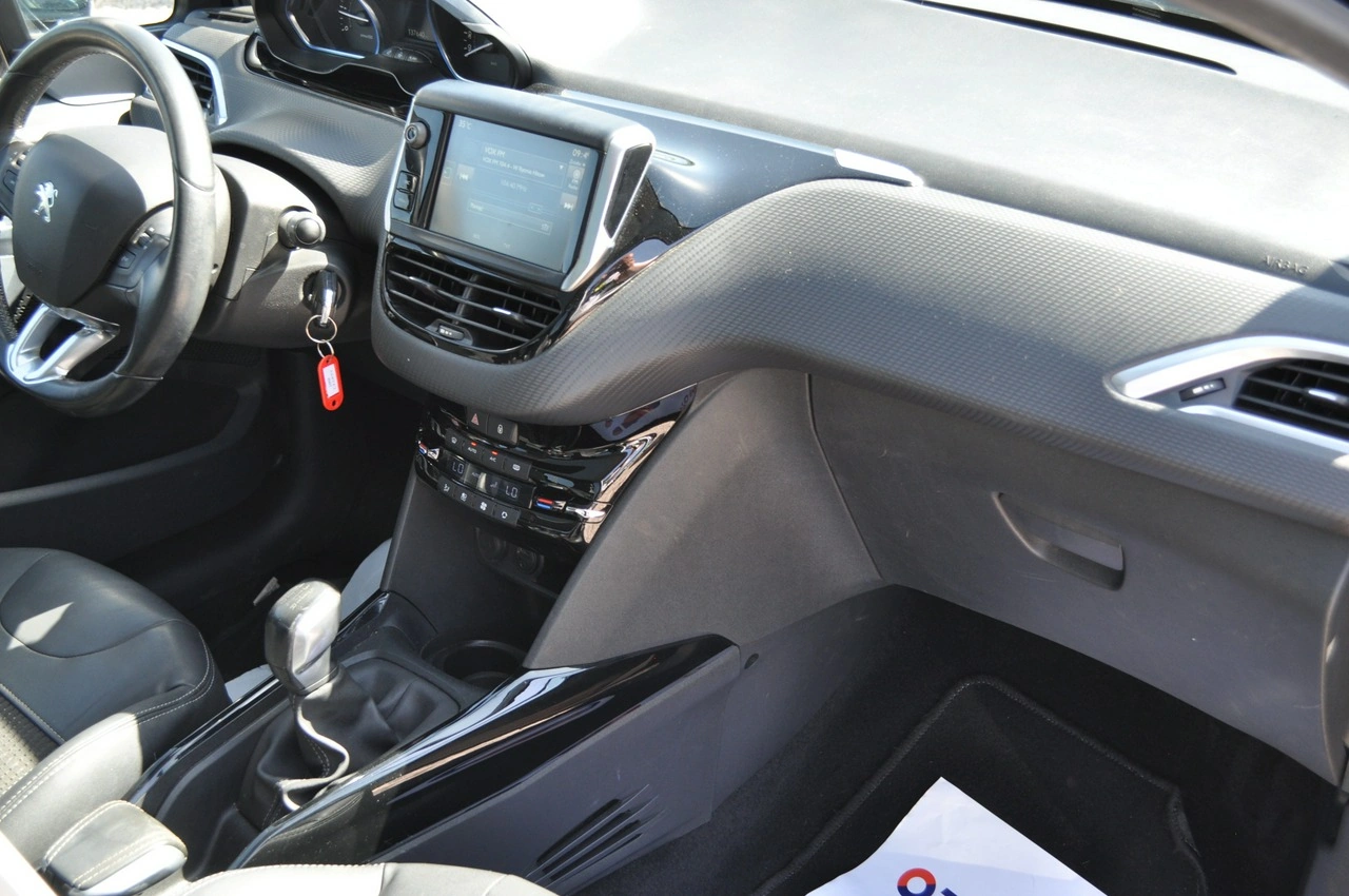 Peugeot 2008 - Zdjęcie 27