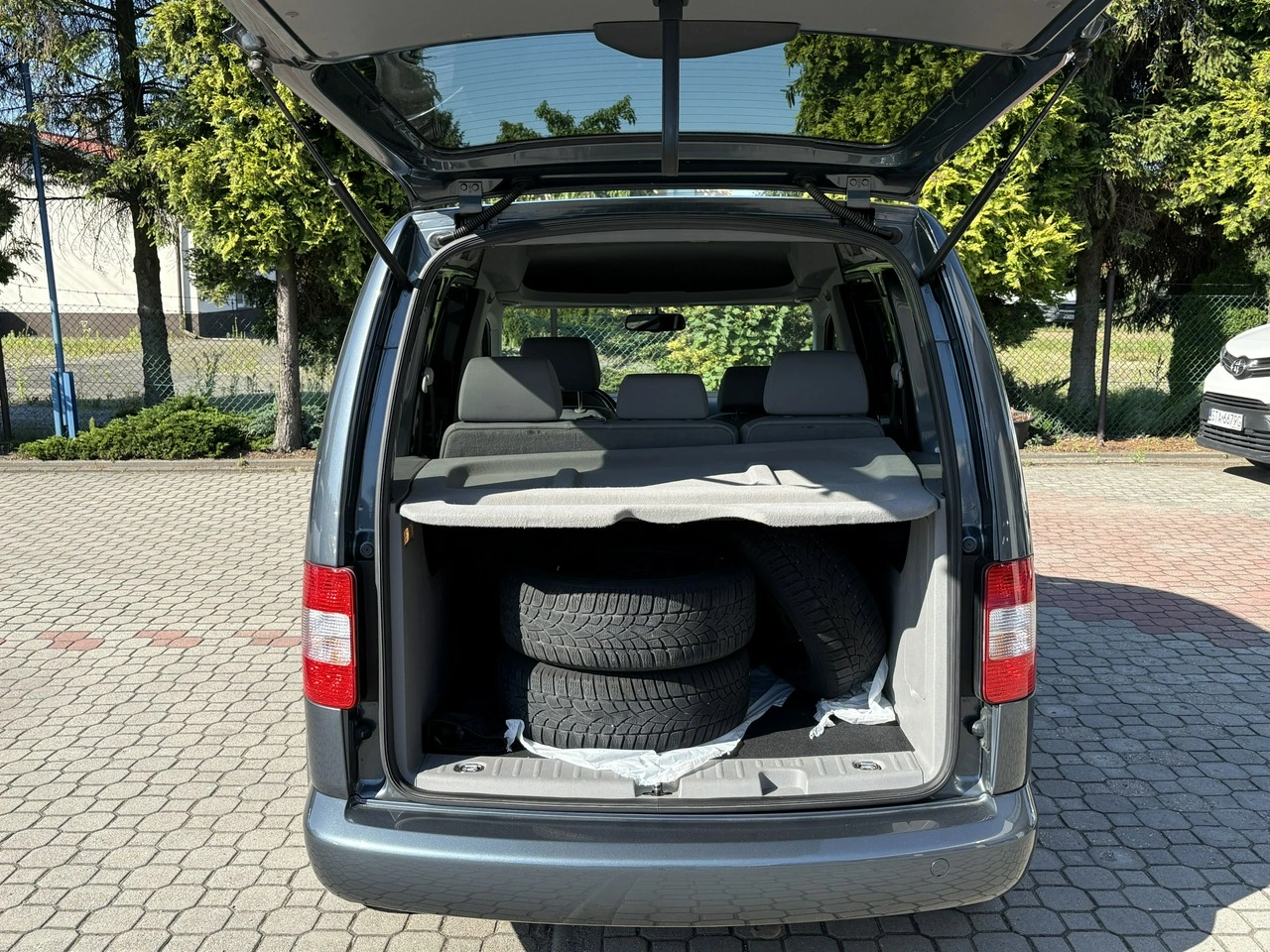 Volkswagen Caddy - Zdjęcie 26