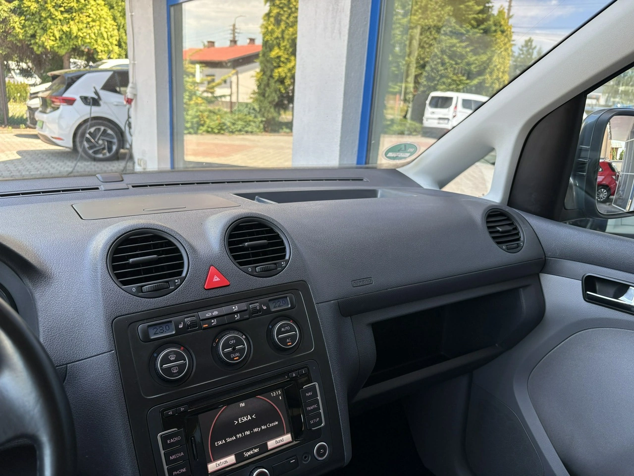 Volkswagen Caddy - Zdjęcie 9
