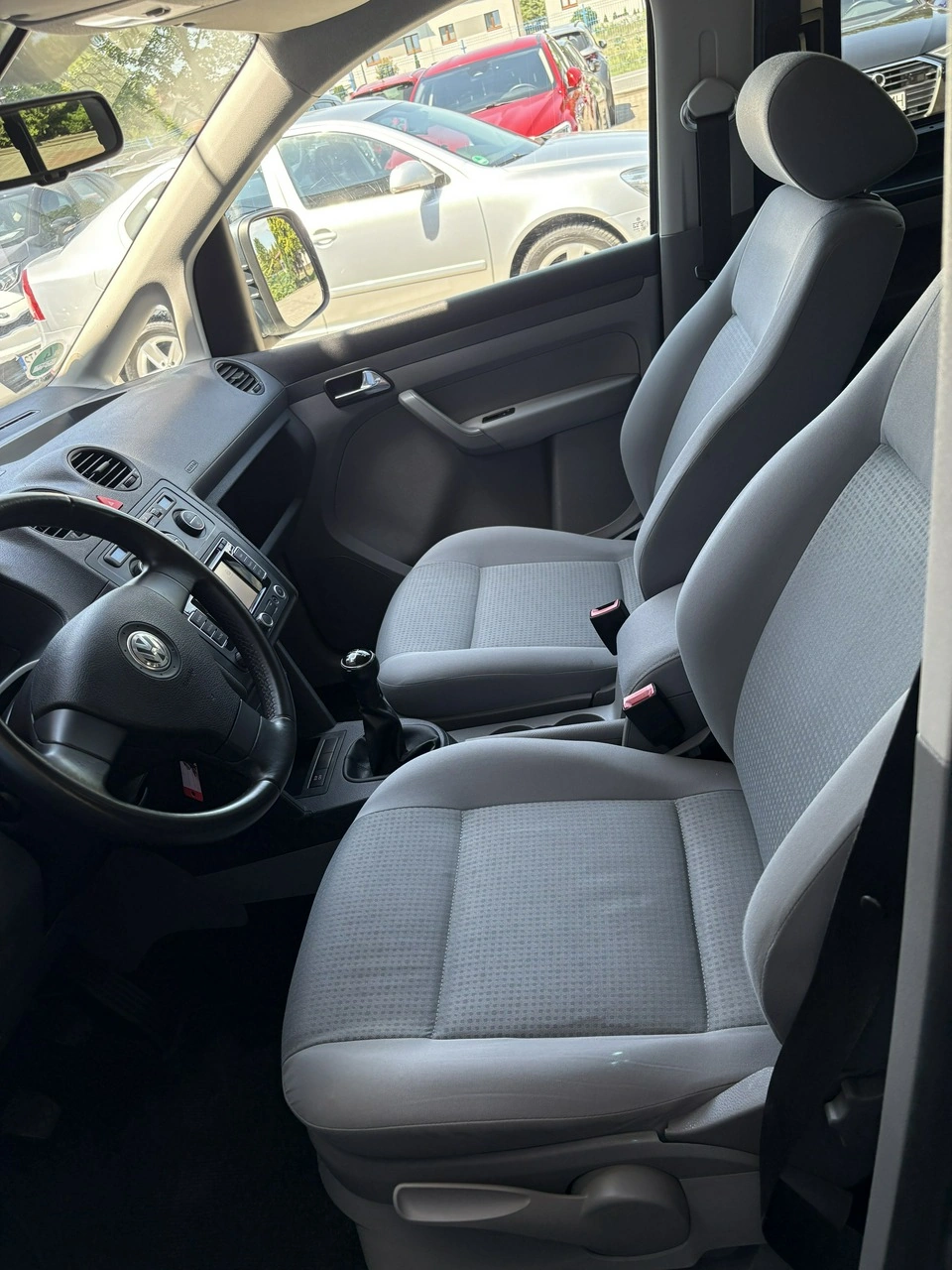 Volkswagen Caddy - Zdjęcie 10