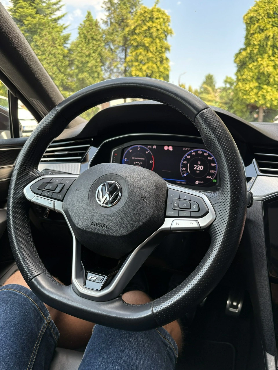Volkswagen Passat - Zdjęcie 16