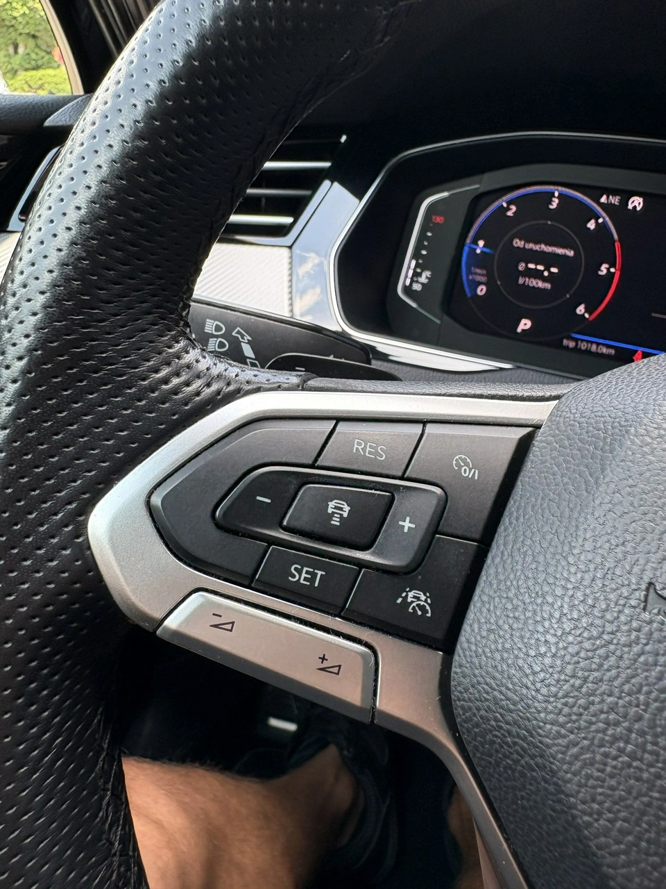 Volkswagen Passat - Zdjęcie 17
