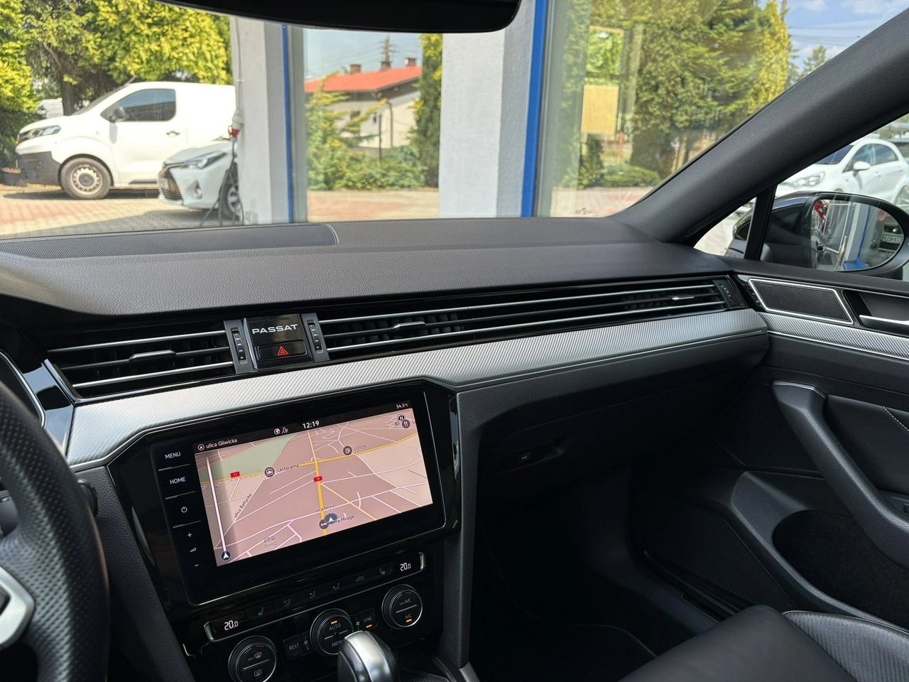 Volkswagen Passat - Zdjęcie 23