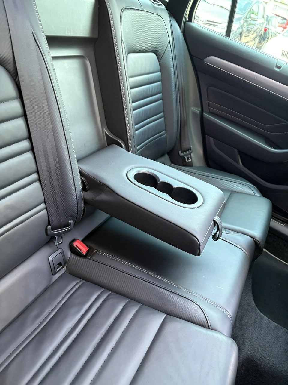 Volkswagen Passat - Zdjęcie 27