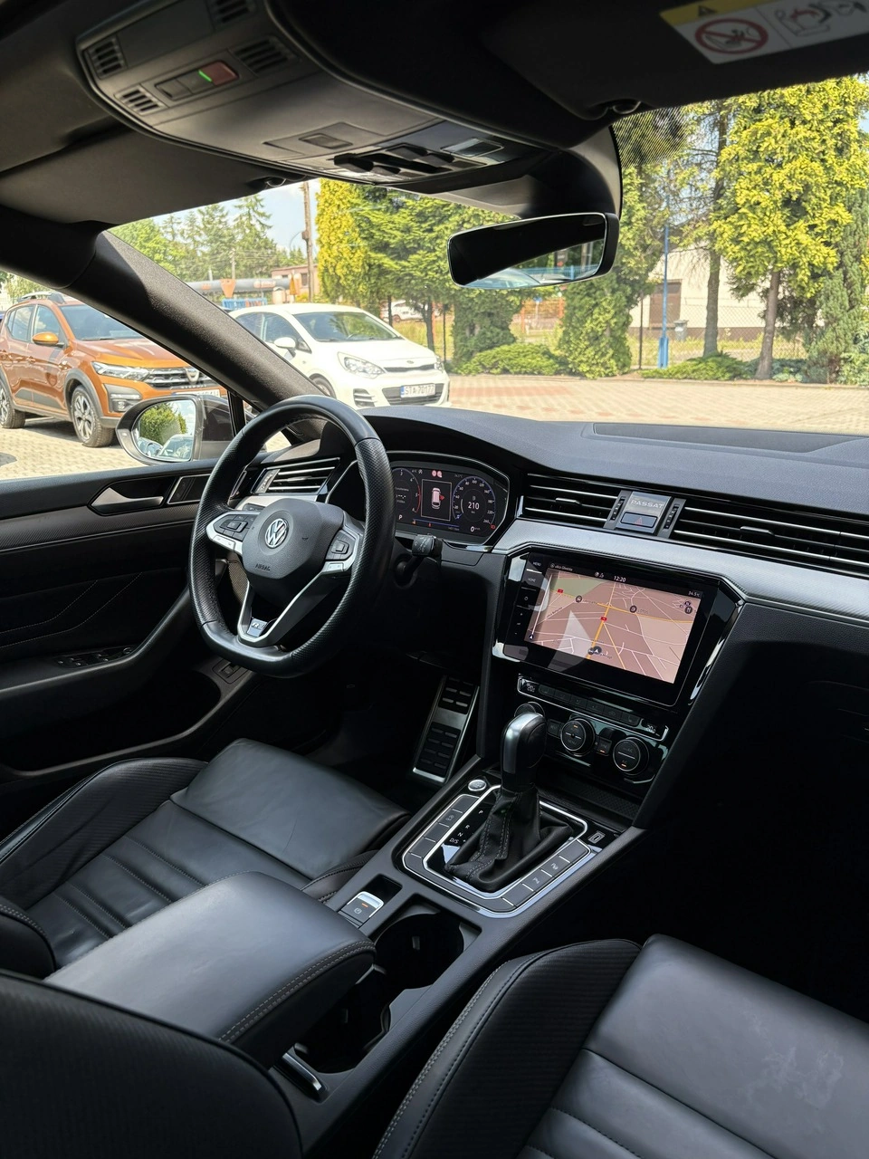 Volkswagen Passat - Zdjęcie 28