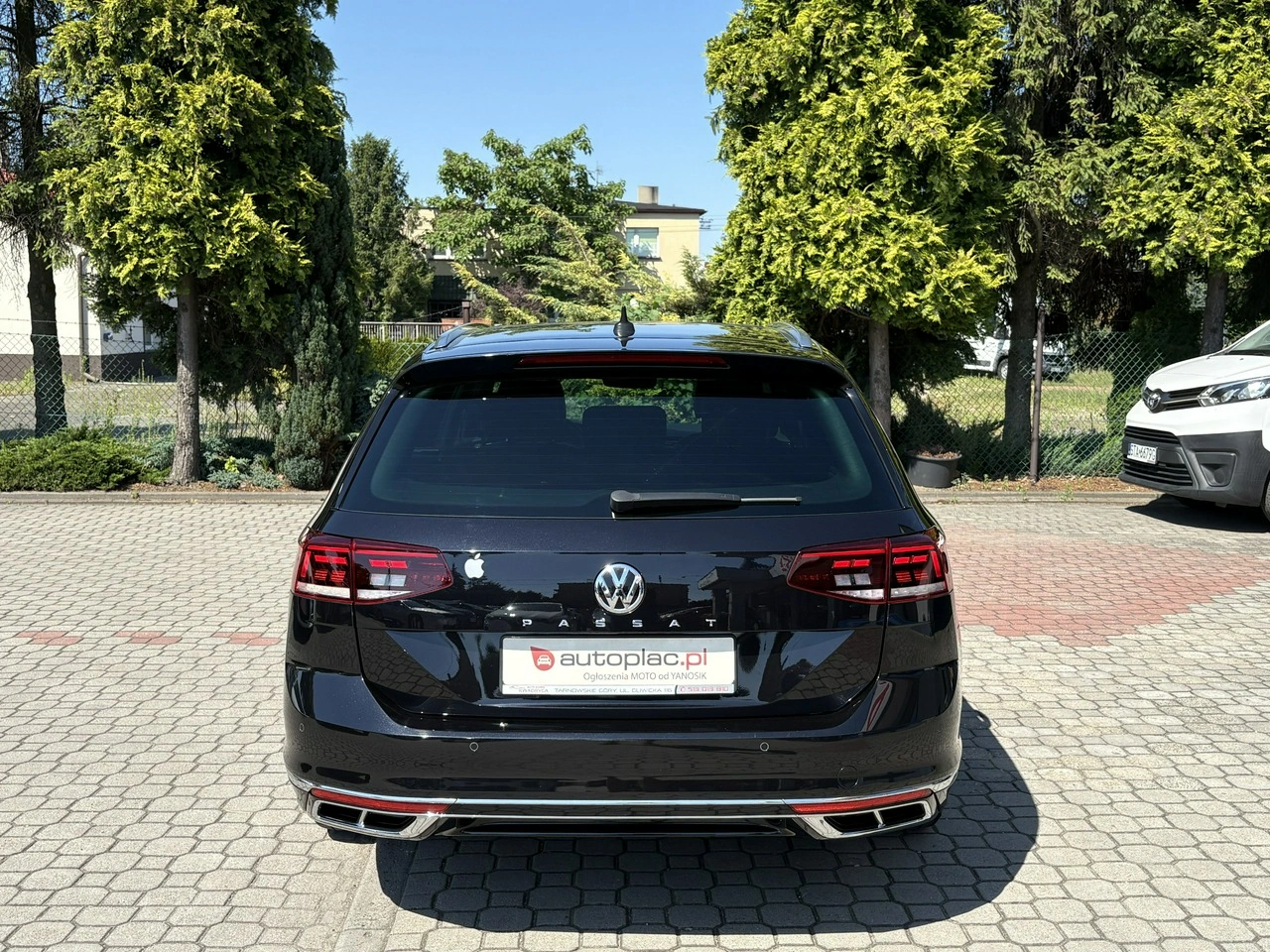 Volkswagen Passat - Zdjęcie 35