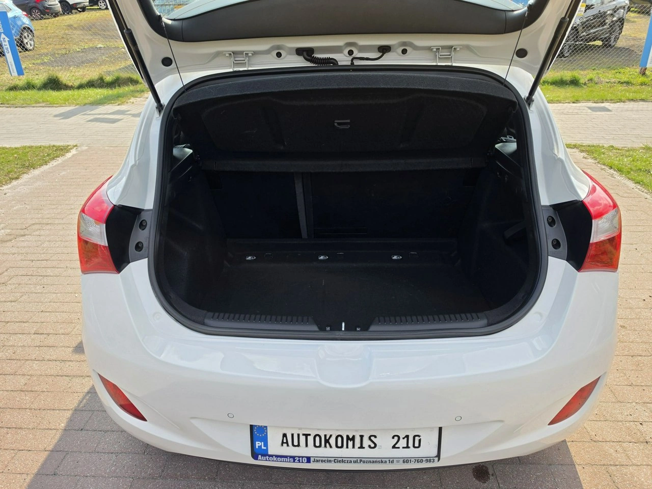 Hyundai i30 - Zdjęcie 16