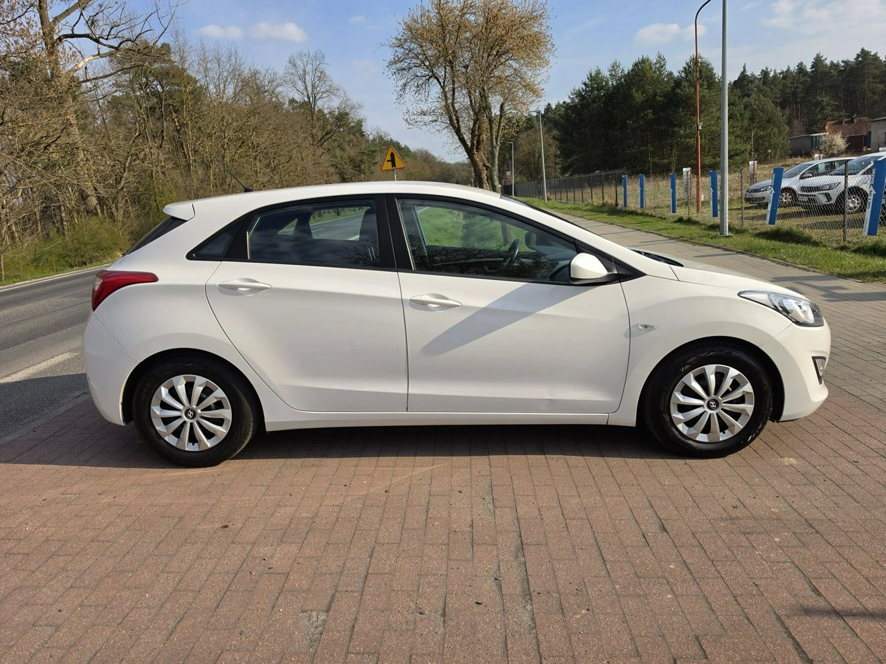 Hyundai i30 - Zdjęcie 8