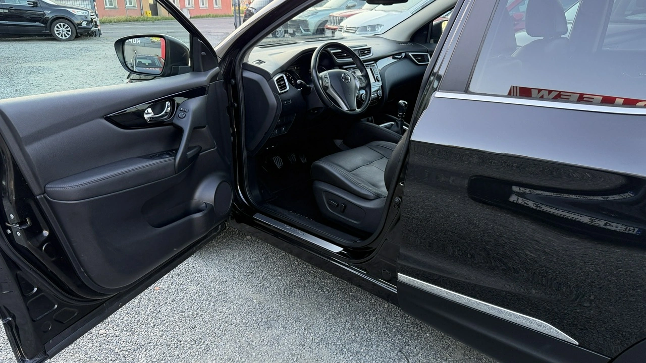 Nissan Qashqai - Zdjęcie 25