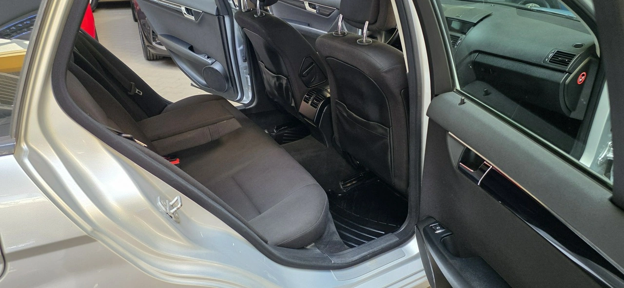 Mercedes C 180 - Zdjęcie 14