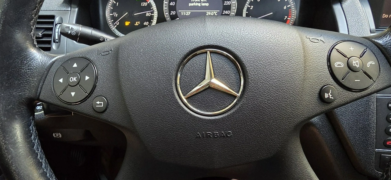 Mercedes C 180 - Zdjęcie 20