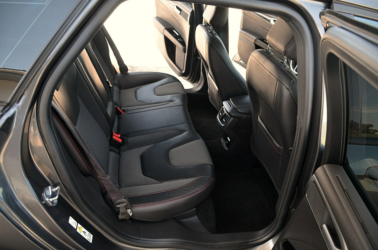 Ford Mondeo - Zdjęcie 19